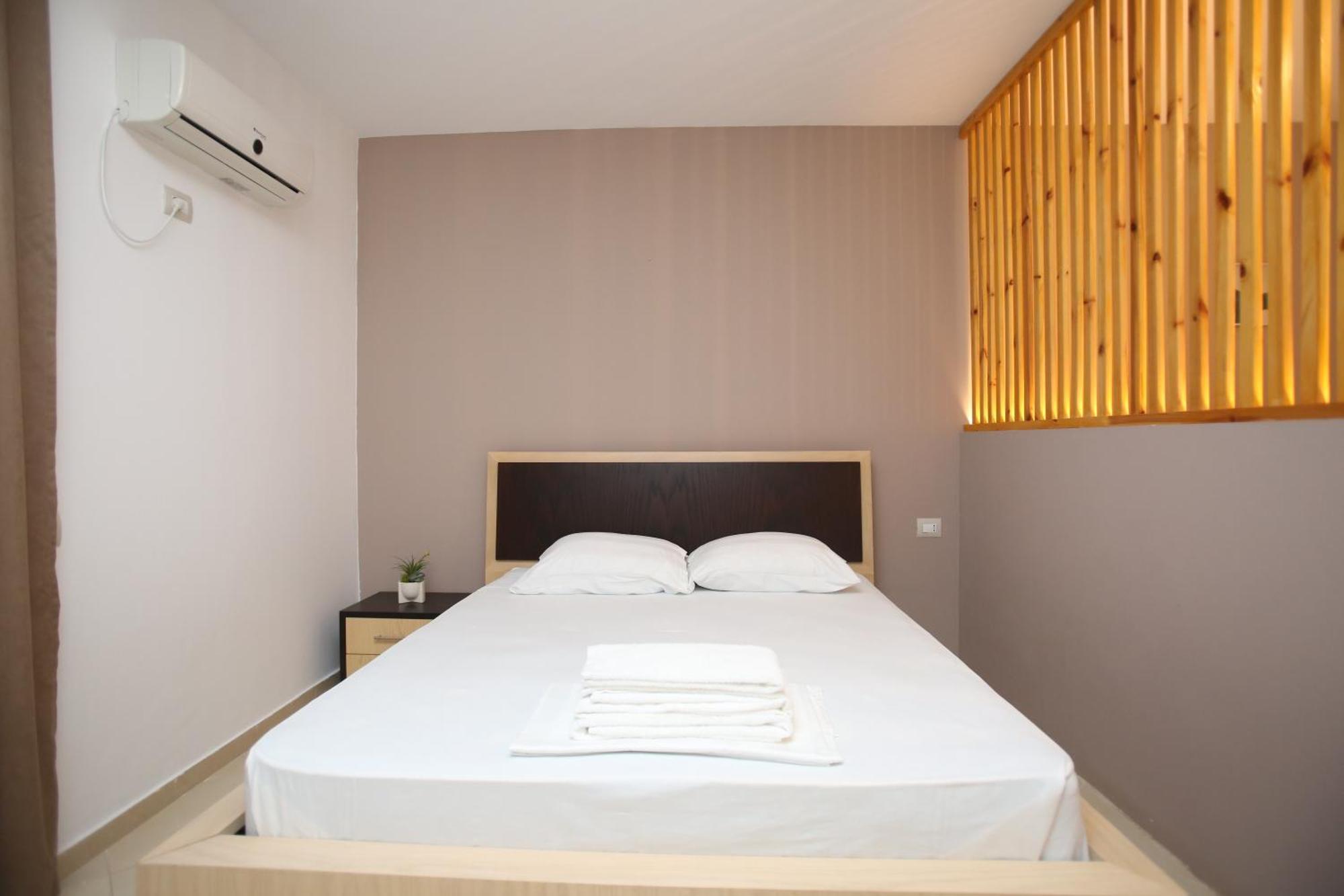 Tekb Rooms & Apartments Vlorë Exterior foto